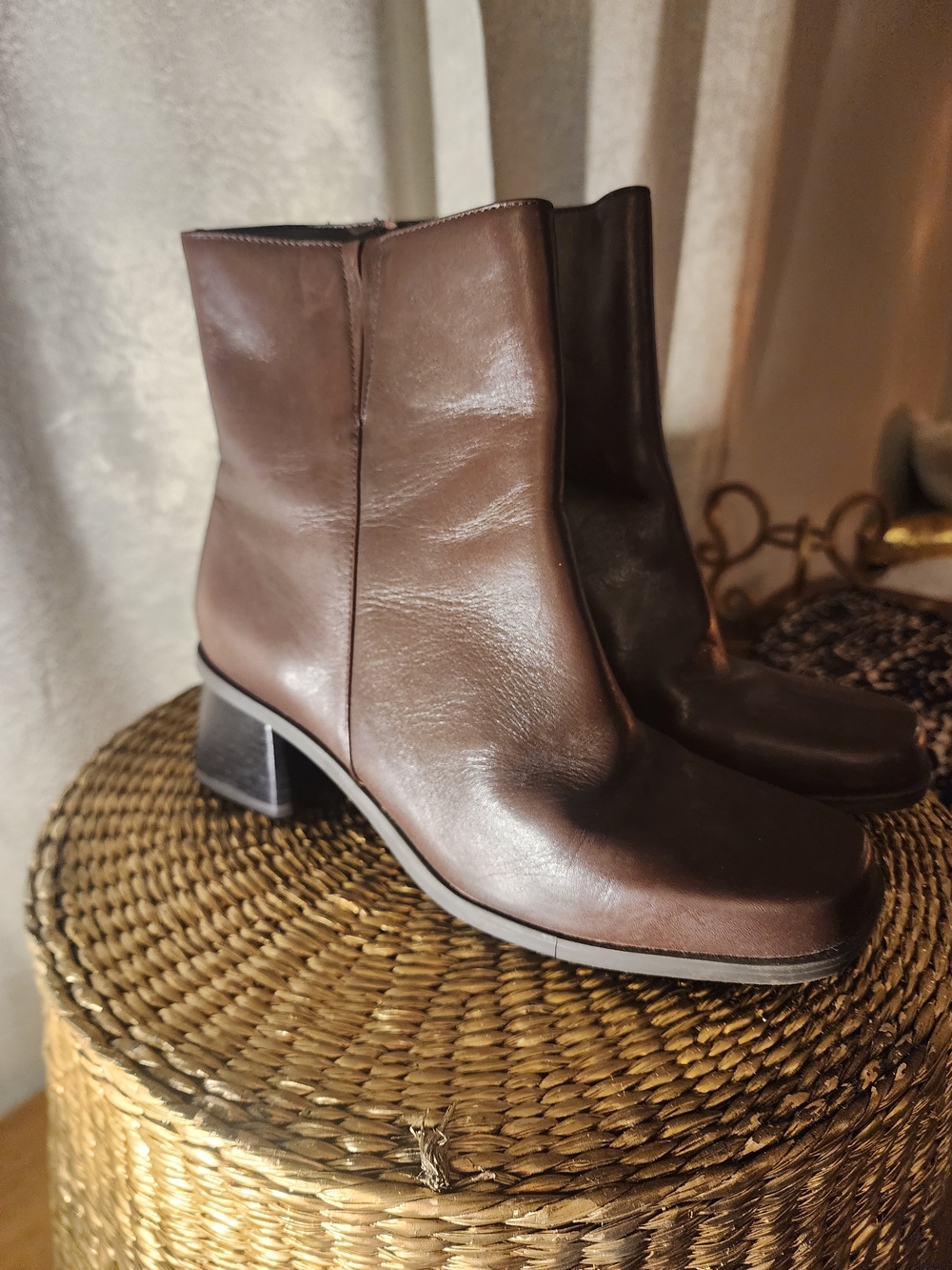Naturalizer Brown Leather Ankle Boots with Block Heel
